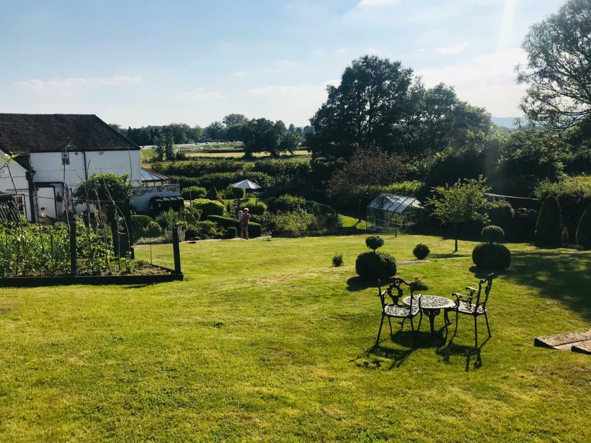 The Rag House Bed & Breakfast Upton upon Severn Exterior photo